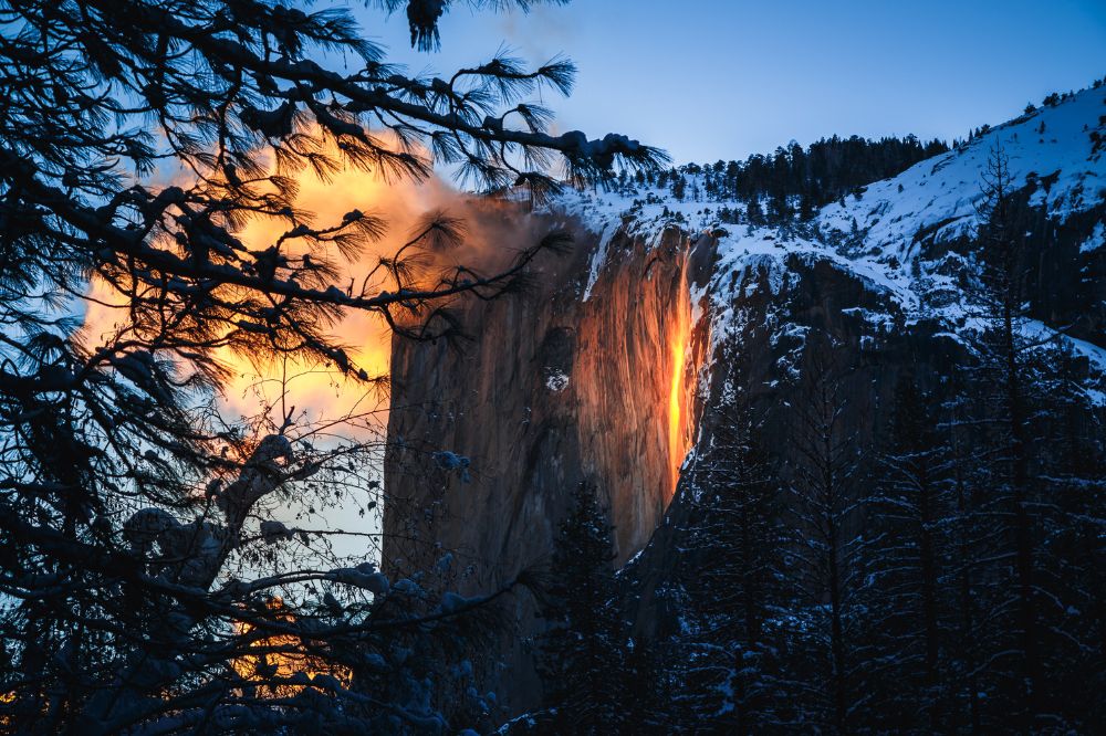 Firefall at Horsetail Falls