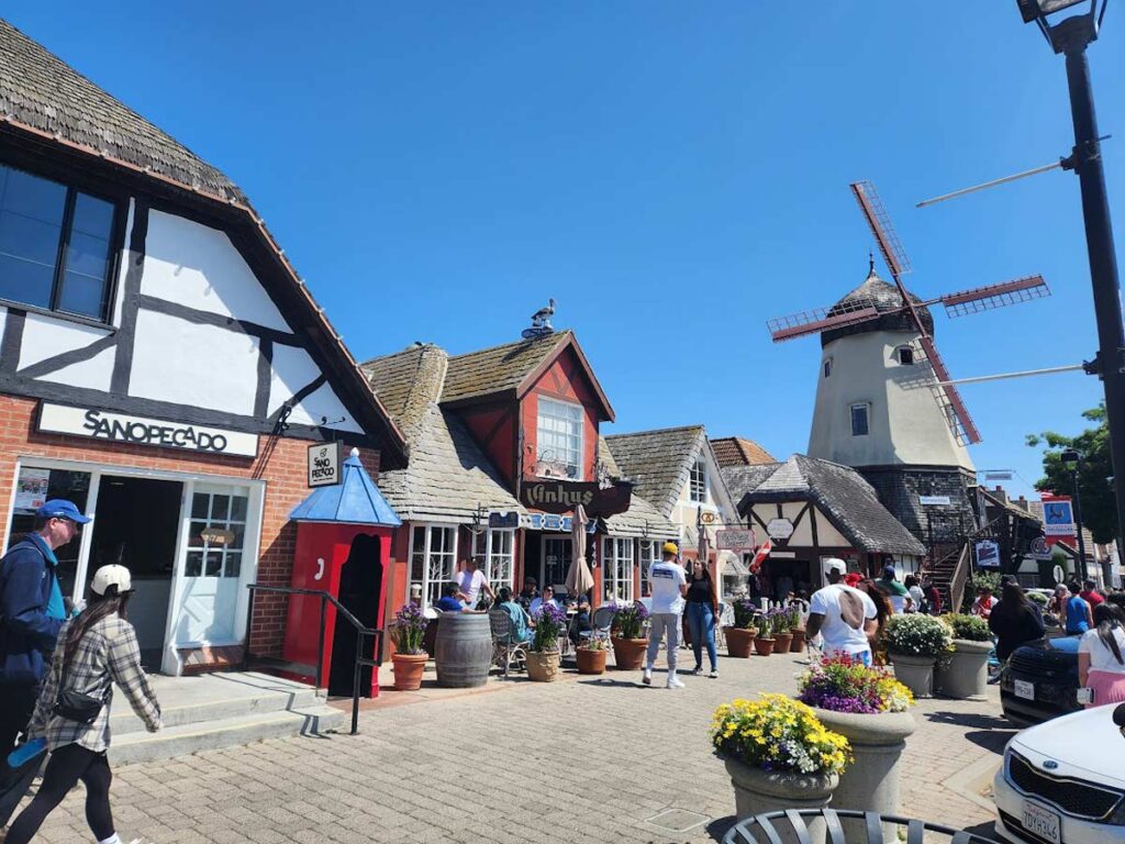 Solvang downtown