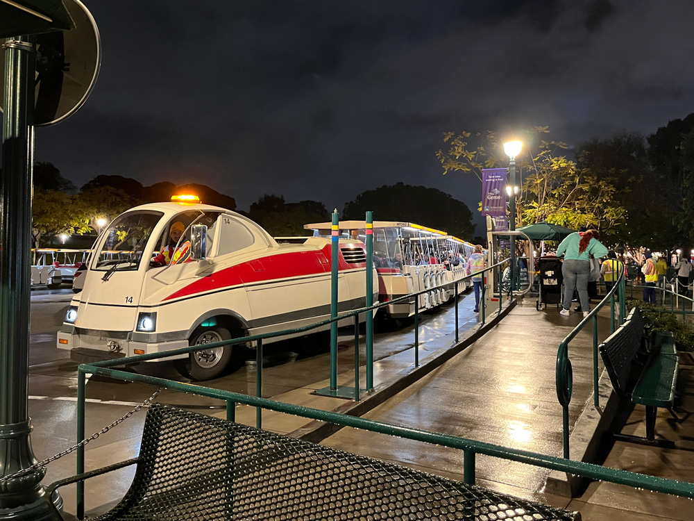 tram to parking lots