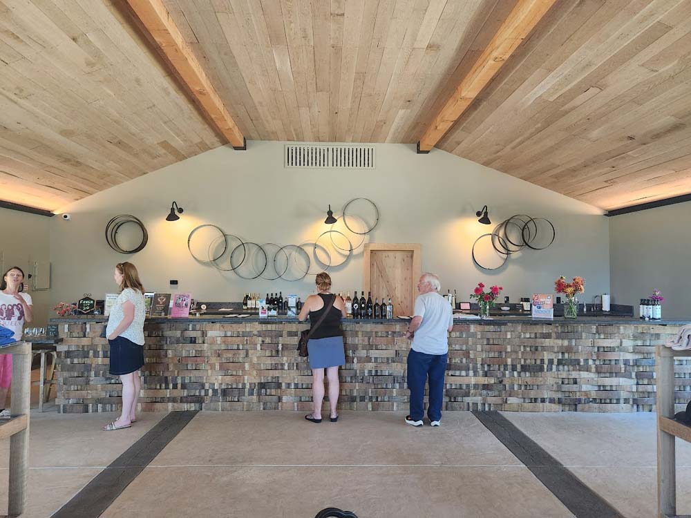 Jessie's Grove Tasting Room